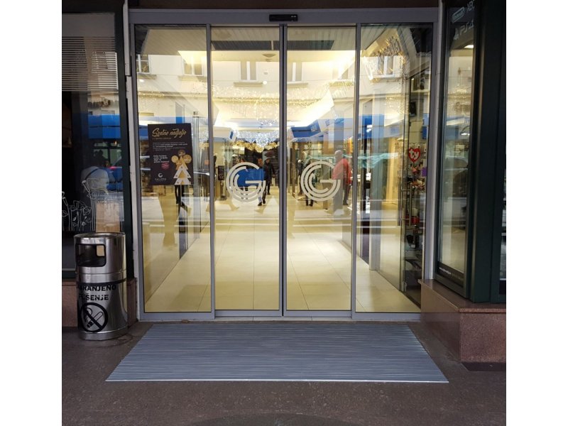  Importanne Galleria, Zagreb 